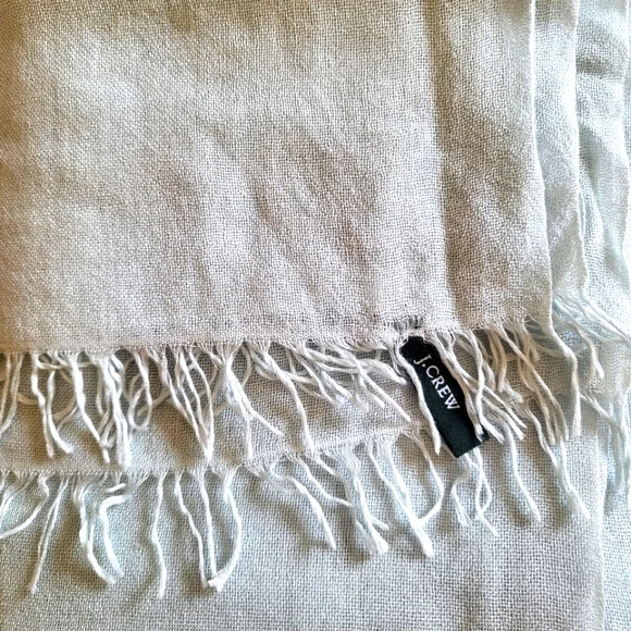 BUNDLE of TWO JCREW SCARVES - Picture 6 of 6